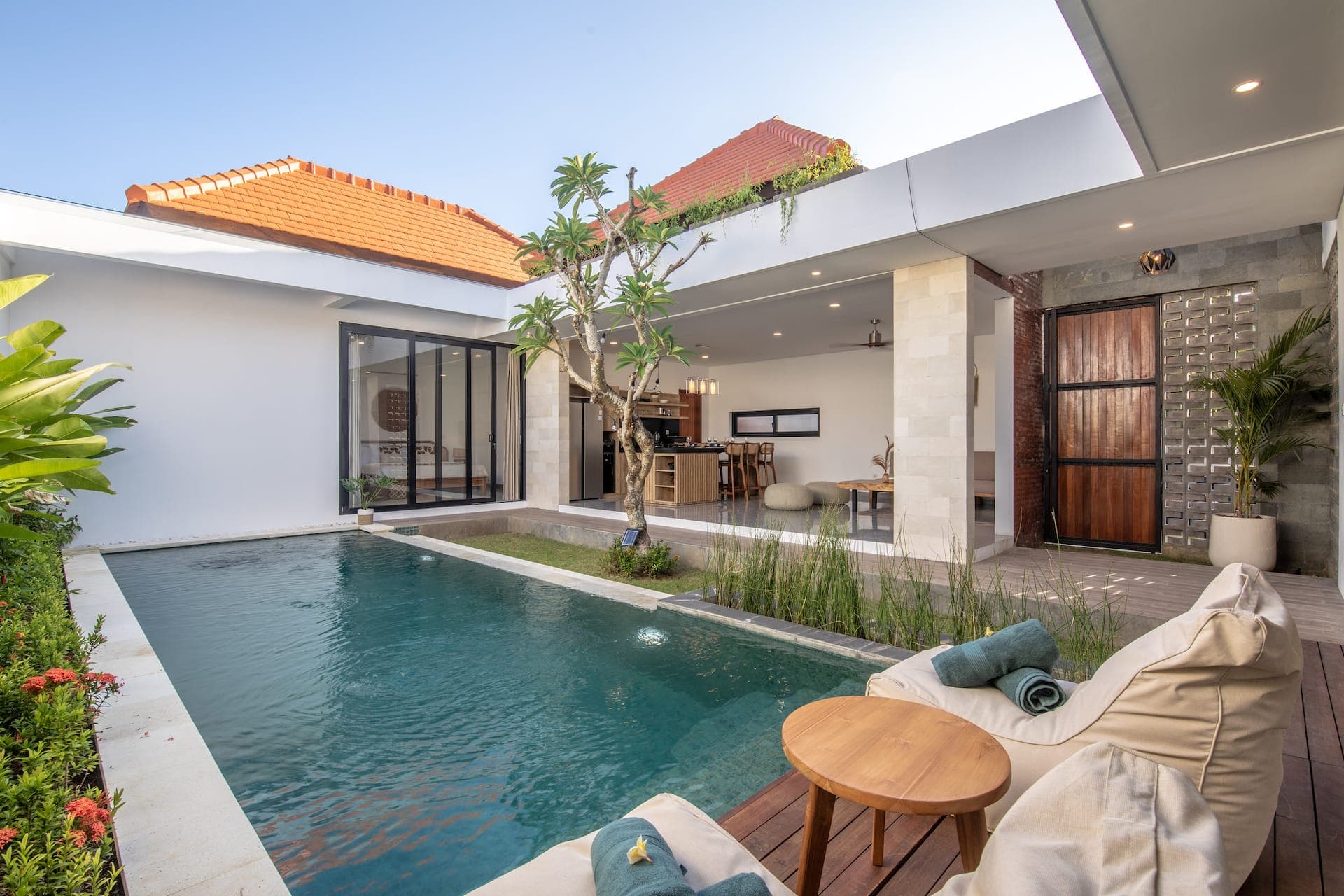 Villa Sienna center of Seminyak AirPort pickup Inc — photo 3